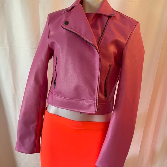 Jacket - Picture 3 of 4